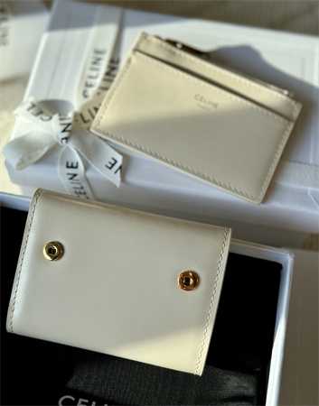 Celine COMPACT WALLET WITH COIN TRIOMPHE in Shiny calfskin