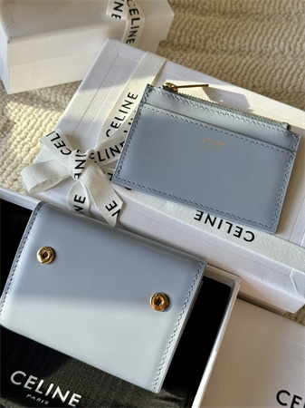 Celine COMPACT WALLET WITH COIN TRIOMPHE in Shiny calfskin