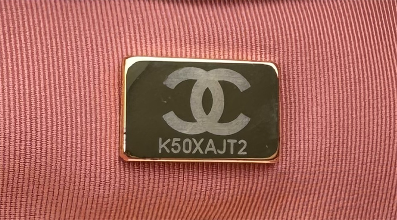 Chanel 19 Bag Tweed Gold Tone Pink AS1160