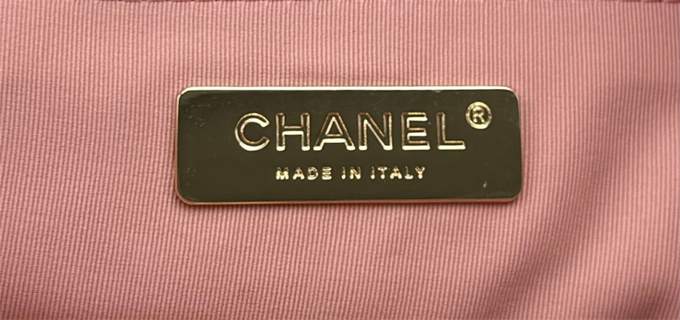 Large Chanel 19 Bag Tweed Gold Tone Multicolor AS1161