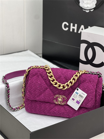Large Chanel 19 Bag Tweed Gold Tone fuchsia AS1161
