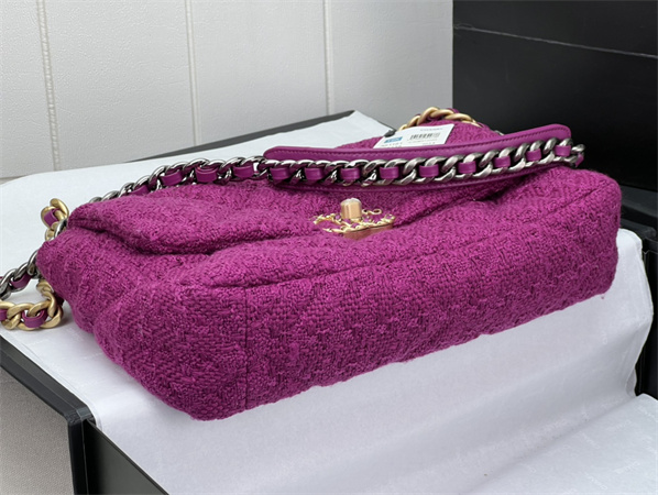 Large Chanel 19 Bag Tweed Gold Tone fuchsia AS1161