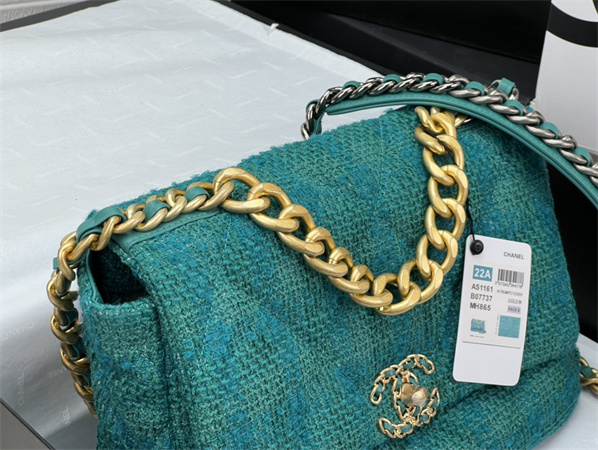 Large Chanel 19 Bag Tweed Gold Tone Green AS1161