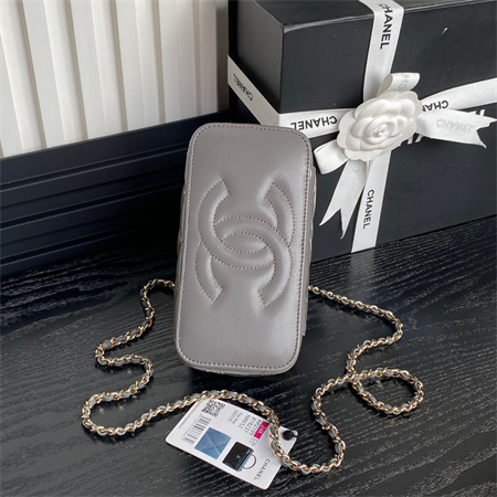 Chanel Vanity With Chain Patent Calfskin Gold-Tone Metal Grey AP2199