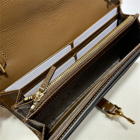 Gu.cci Jackie 1961 Chain Wallet GG Supreme Canvas 652681