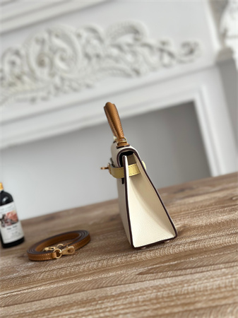 Hermes Kelly Mini II Bag Epsom Leather Craie/Jaune Poussin/Sesame HS