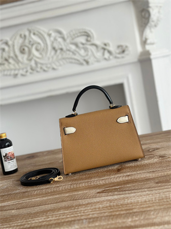Hermes Kelly Mini II Bag Epsom Leather Biscuit/Craie/Black HS