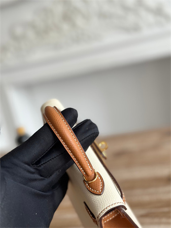 Hermes Kelly Mini II Bag Epsom Leather Craie/Gold HS