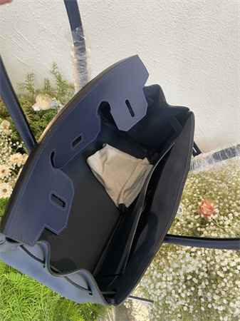 Bir.kin Shoulder Bag 29 Swift Leather Gold/Silver Tone Metal Deep Blue Color HS