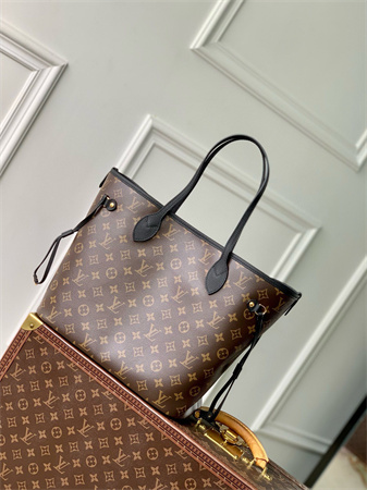 L.V Neverfull Inside Out MM Black  M11946