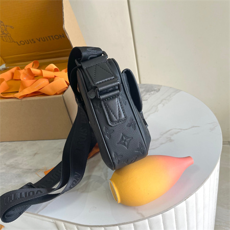 L.V Getaway Messenger Bag Monogram Shadow Black  M12516