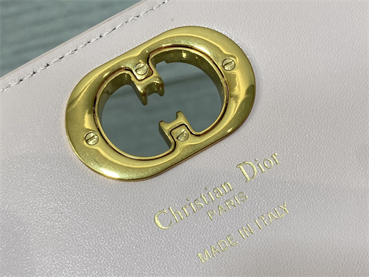 CD MISS CARO POUCH WITH CHAIN Macrocannage Lambskin Pink