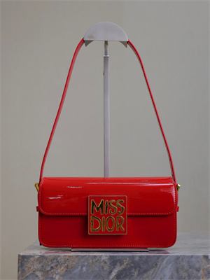 CD Miss Dior FLAP BAG Patent Calfskin Red