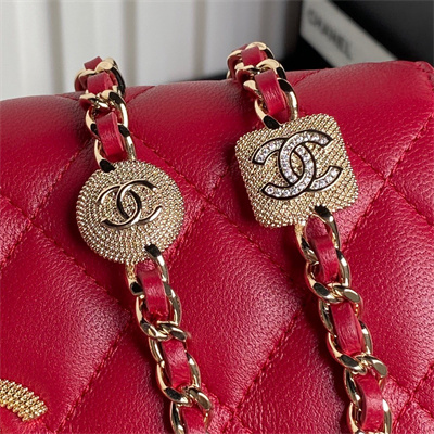 Chanel Clutch with Chain Lambskin, Strass & Gold-Tone Metal Red  AP4300