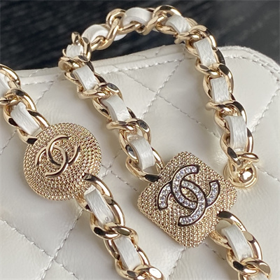 Chanel Small Vanity with Chain Lambskin, Strass & Gold-Tone Metal White AP4302