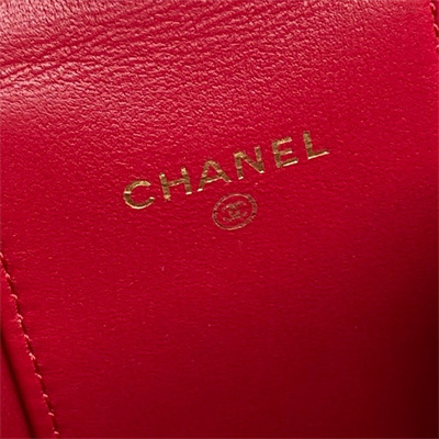 Chanel Small Vanity with Chain Lambskin, Strass & Gold-Tone Metal Red AP4302