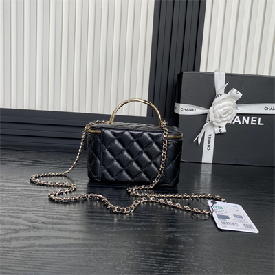 Chanel Vanity with Chain Lambskin, Strass & Gold-Tone Metal Black AP4317