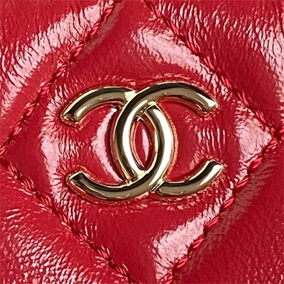 Chanel Vanity Case Shiny Crumpled Lambskin & Gold-Tone Metal Red AS5222