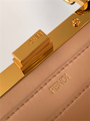 Fen.di PEEKABOO ICONIC ISEEU Small leather bag Black