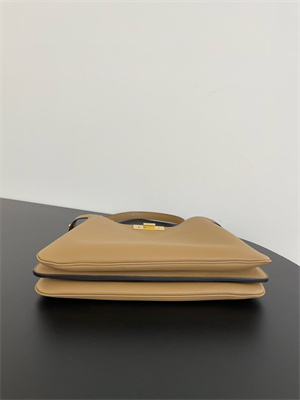 Fen.di Peekaboo Soft Medium Leather Bag Brown