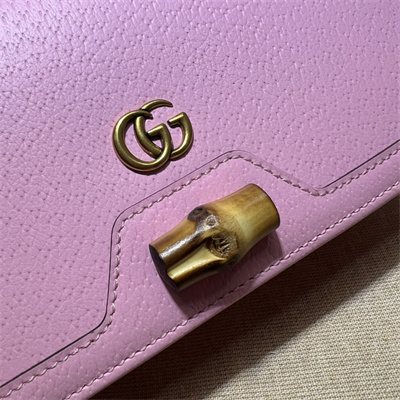 Gu.cci Diana mini bag with bamboo Pink Leather 696817