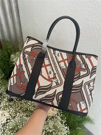 Her.mes Garden Party 36CM Togo Leather and Graffiti Canvas HS