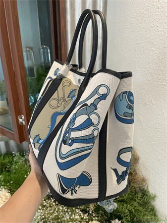 Her.mes  Garden Party 36CM Togo Leather and Graffiti Canvas HS