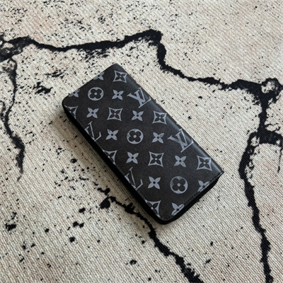 L.V  Zippy Wallet Brushed Monogram cowhide leather Black/White M11710