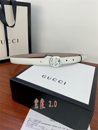 Gucci Belts In White Calfskin 20MM Gold/Silver Hardware