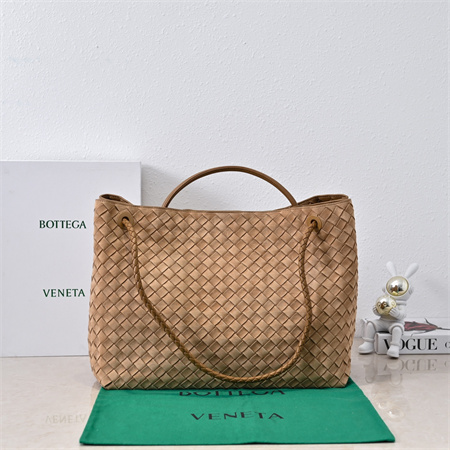 BV Large Andiamo Top handle bag Suede Caramel