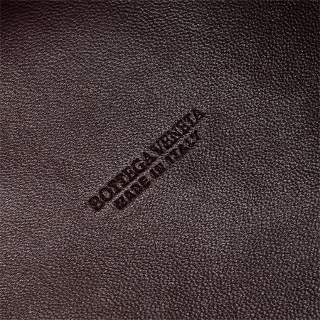 BV Large Parachute Shoulder Bag In Lambskin Burgundy