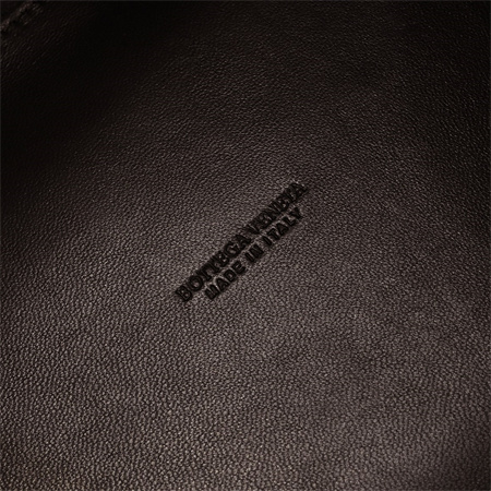 BV Large Parachute Shoulder Bag In Lambskin Fondant