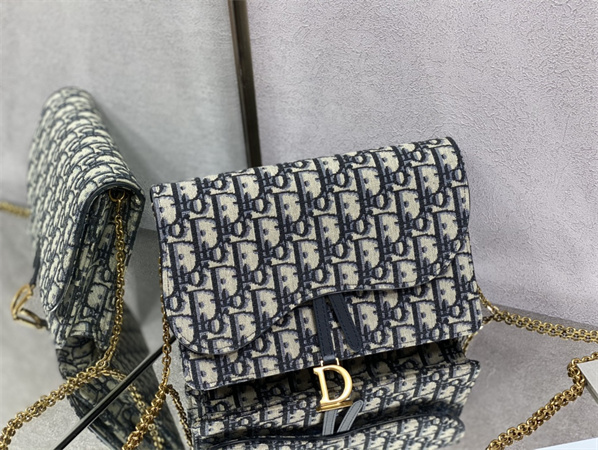CD Saddle Pouch With Chain Blue Dior Oblique Jacquard