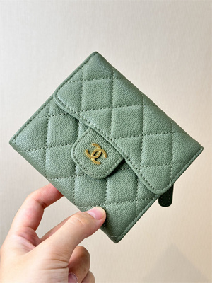 Chanel Small Flap Wallet Tri-Fold Grained Calfskin Gold Tone Metal Green A82288
