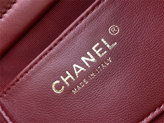 Cha.nel Hobo Handbag Lambskin & Gold-Tone Metal Burgundy AS5177