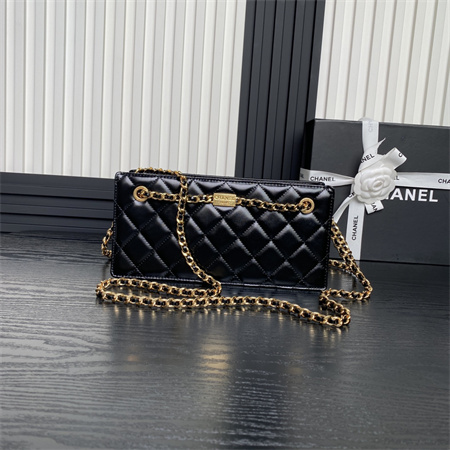 Chanel Clutch Shiny Lambskin & Gold-Tone Metal  Black AS5203