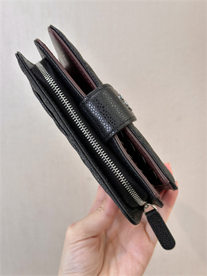 Chanel Snap Wallet Grained Calfskin Silver Tone Metal Black A48667