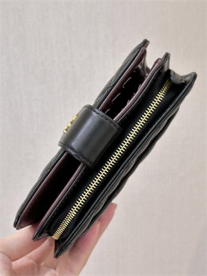 Chanel Snap Wallet Lambskin Gold Tone Metal Black A48667