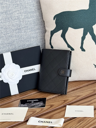 Chanel Passport Holder In Black Calfskin Gold Tone Metal AP3658