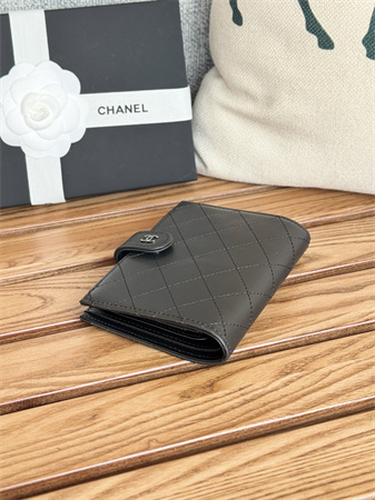 Chanel Passport Holder In Black Calfskin Gold Tone Metal AP3658