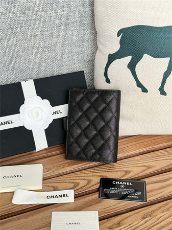 Chanel Passport Holder In Grained Calfskin Gold Tone Metal Black AP3658