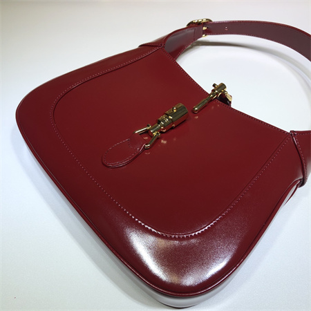Gu.cci Jackie 1961 Small Shoulder Bag Burgundy Smooth Leather 636709