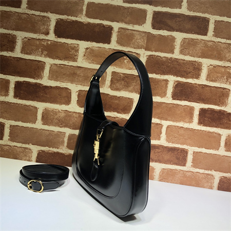 Gu.cci Jackie 1961 Small Shoulder Bag Black Smooth Leather 636709