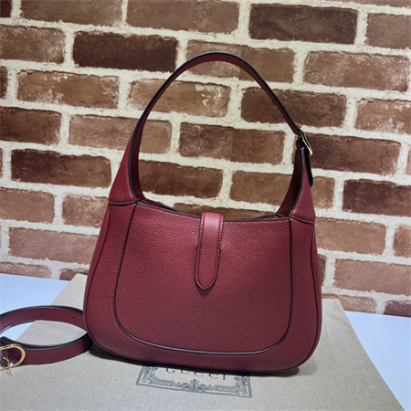 Gu.cci Jackie 1961 Small Shoulder Bag Burgundy Grained Leather 636709