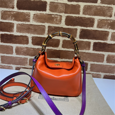 Gu.cci Diana Small Shoulder Bag Orange Leather 746251