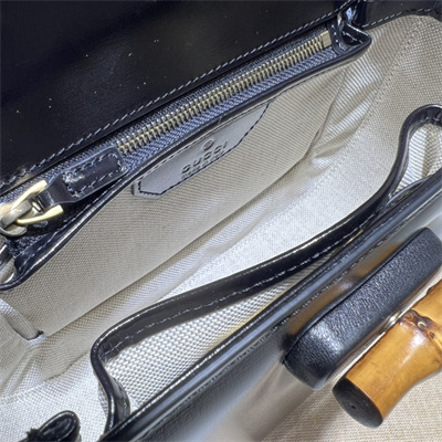 Gu.cci Bamboo 1947 Small Top Handel Bag Black Leather 675797