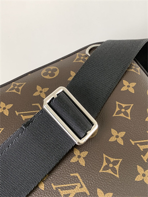L.V Avenue Slingbag Monogram Eclipse Canvas M46327