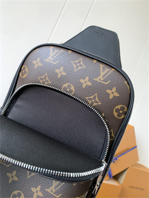L.V Avenue Slingbag Monogram Eclipse Canvas M46327