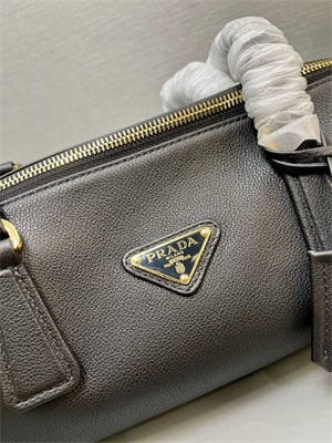 Prada Medium leather top-handle bag with padlock Black 1BB127