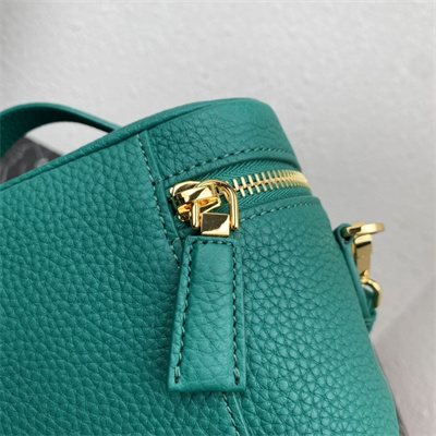 Prada Vanity Case Grained Leather Green 1BH202